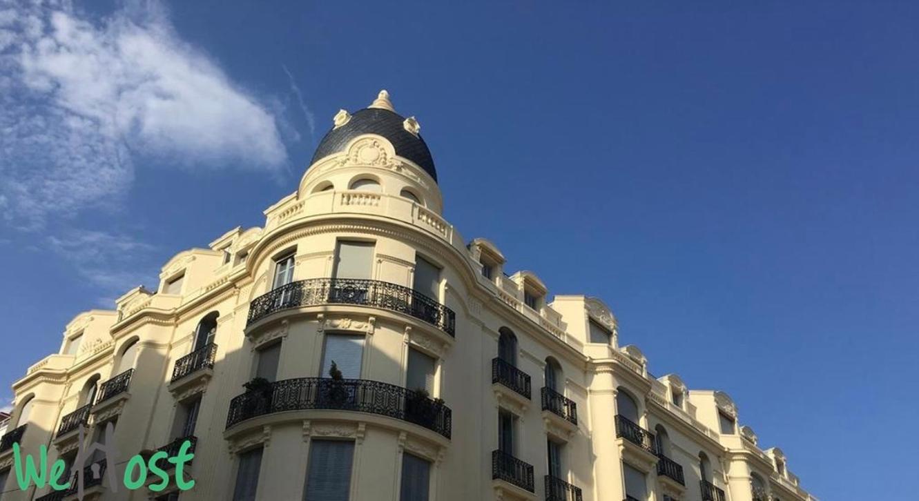 Center Flat Leilighet *